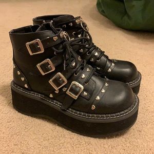 DEMONIA Emily 315 platform boots